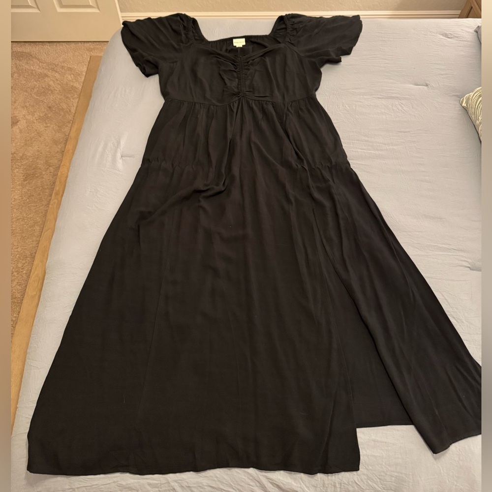 Ava & Viv Sweetheart Neckline Maxi Dress